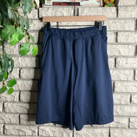 Men’s Lululemon Shorts - Picture 1 of 7